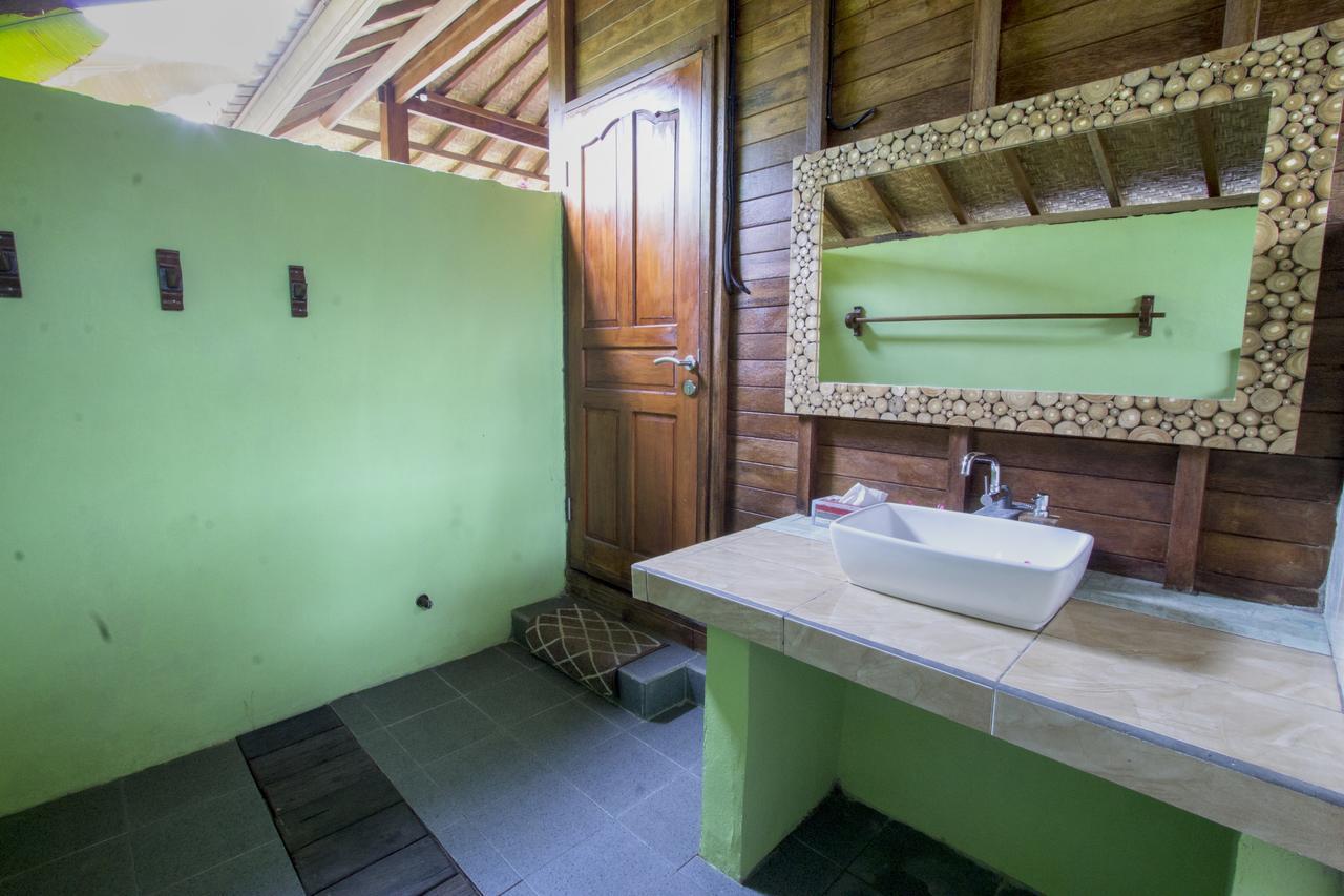 Amora Hut'S Nusa Lembongan  Exterior photo